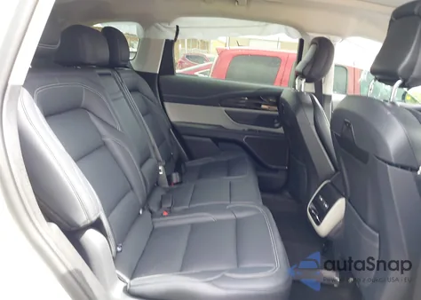 2025 Lincoln Nautilus Premiere z USA, uszkodzony, nr VIN 5LMPJ8JA6SJ909478